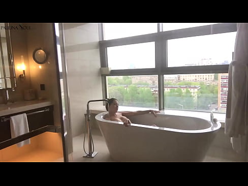 ❤️ Geweldige babe wat passievol haar poesie in die badkamer afruk ☑ Pornovideo by ons af.taxiporec.top ❤