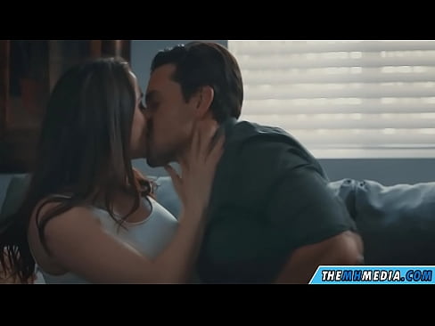 ❤️ Romantiese seks met 'n goeie busty ma ☑ Pornovideo by ons af.taxiporec.top ❤